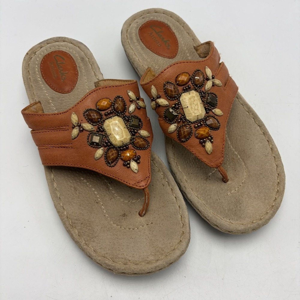 Clarks Artisan Thong Sandals Womens 8 M Orange Leather Beaded Boho Read